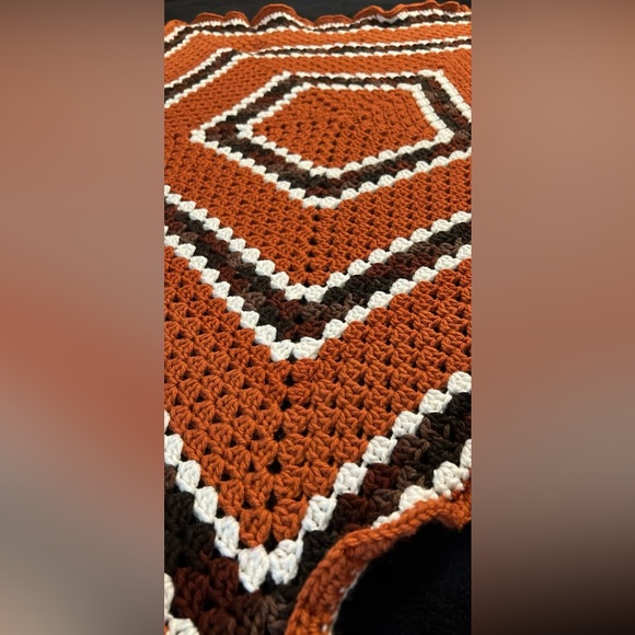 Crocheted Pentagon Blanket/Baby Swaddle ♥️ - Picture 7 of 10